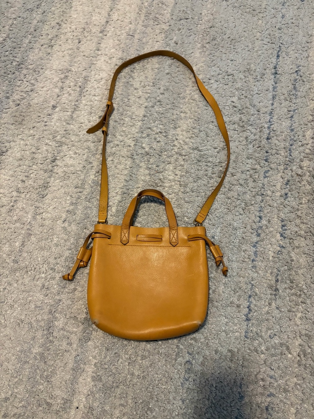 Madewell The Transport Drawstring Bucket Bag Leather Crossbody Tote Tan English
